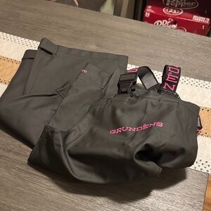 Grundéns Women's Neptune Black Bibs